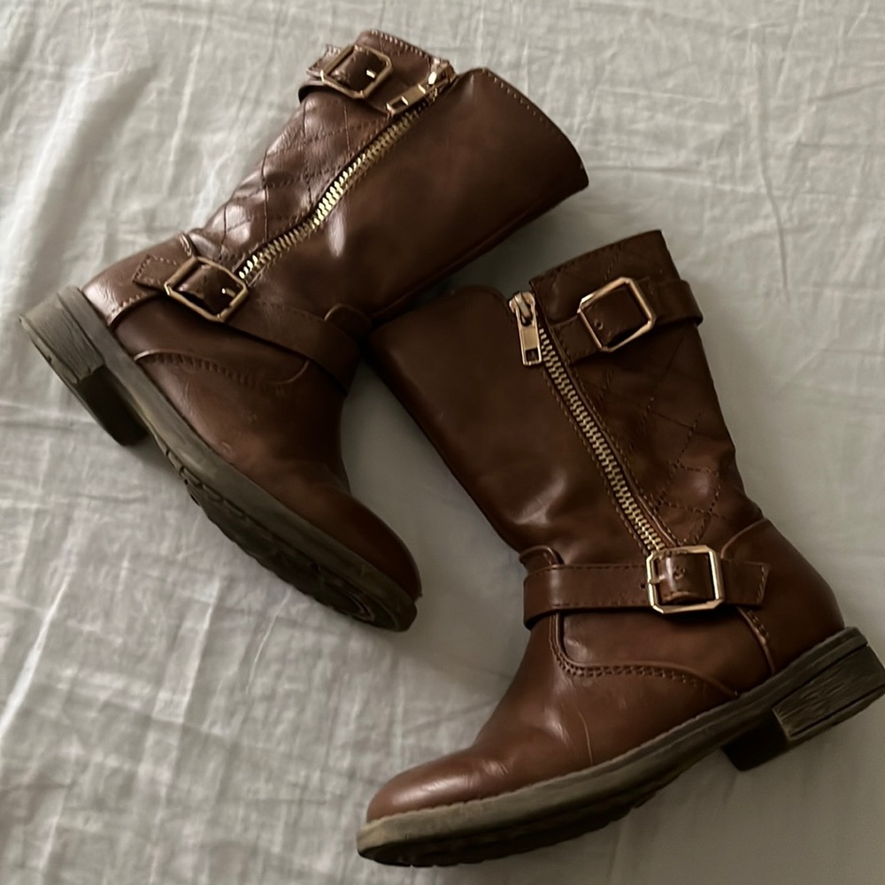 Fall tdl girl boots 🤎